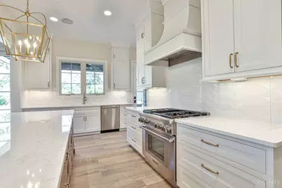 7556 Shawnee Run Road, Madeira, OH 45243 - Photo 14