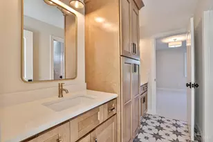 7556 Shawnee Run Rd, Madeira, OH 45243 - Photo 44