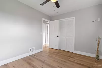 5696 Biscayne Avenue, Green Township, OH 45248 - Photo 18