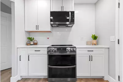 5696 Biscayne Avenue, Green Township, OH 45248 - Photo 14