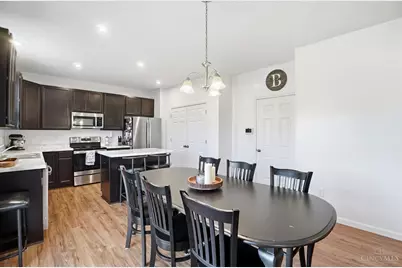 1607 Kilbarron Drive, Hamilton Township, OH 45152 - Photo 12