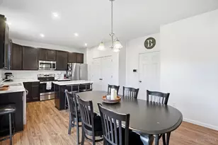 1607 Kilbarron Dr, Hamilton Township, OH 45152 - Photo 12