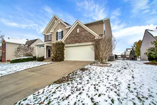 2140 Crossridge Dr, Batavia Township, OH 45103 - Photo 2