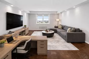 2444 Madison Rd, Cincinnati, OH 45208 - Photo 16