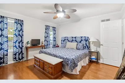 845 Village Green Parkway, Hamilton Township, OH 45039 - Photo 18