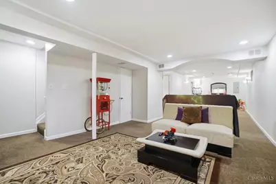 845 Village Green Parkway, Hamilton Township, OH 45039 - Photo 30