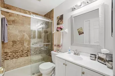 845 Village Green Parkway, Hamilton Township, OH 45039 - Photo 24