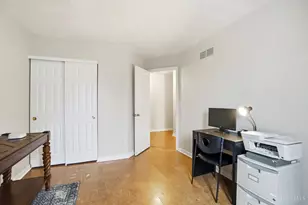 845 Village Green Pkwy, Hamilton Township, OH 45039 - Photo 28