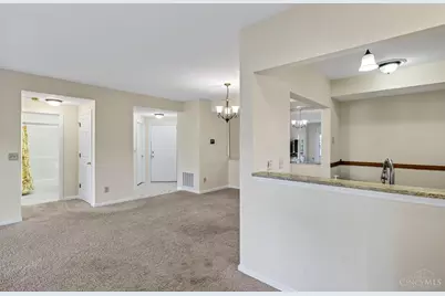 815 Neeb Road #6, Delhi Township, OH 45233 - Photo 22