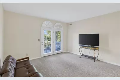 815 Neeb Road #6, Delhi Township, OH 45233 - Photo 8