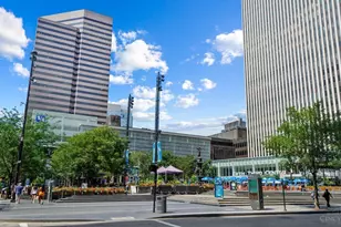 417 Vine St, Cincinnati, OH 45202 - Photo 32