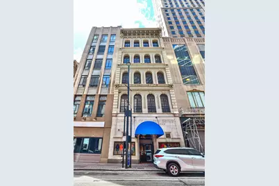 417 Vine Street #402, Cincinnati, OH 45202 - Photo 1