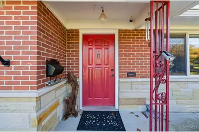 7775 Hartfield Place, Montgomery, OH 45242 - Photo 10