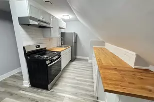 3846 Reading Rd, Cincinnati, OH 45229 - Photo 8