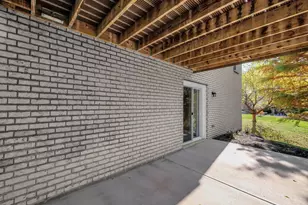 8705 Quietwood Ln, Miami Township, OH 45002 - Photo 46