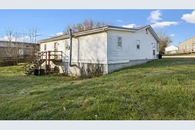 618 Maple St, West Union, OH 45693 - Photo 22