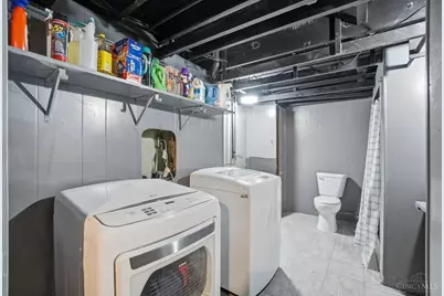 1631 Acreview Drive, Springfield Township, OH 45240 - Photo 40