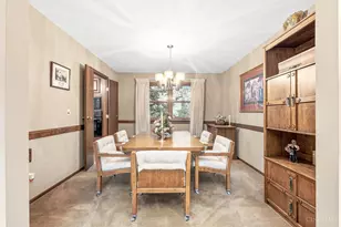 10900 Yorkway Ln, Montgomery, OH 45249 - Photo 6