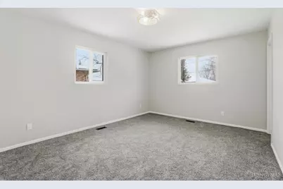 302 Highland Drive, Englewood, OH 45322 - Photo 28