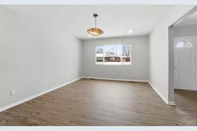 302 Highland Drive, Englewood, OH 45322 - Photo 6