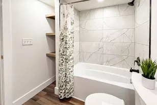 2410 Langdon Farm Rd, Cincinnati, OH 45237 - Photo 26