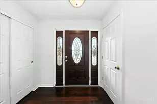 2710 Zoellners Way, Fairfield Township, OH 45011 - Photo 8