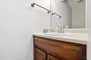 1680 Devils Backbone Rd, Green Township, OH 45233 - Photo 14