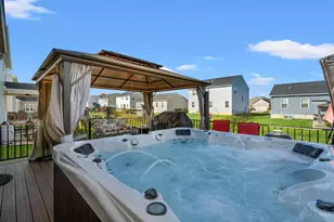 9625 Frst Hl Dr, Harrison, OH 45030 - Photo 2