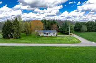 4400 Chapparal Rd, Tiffin Twp, OH 45693 - Photo 4