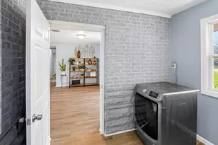 504 Boots Ln, Miami Township, OH 45140 - Photo 10