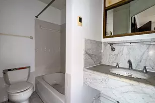 2304 Upland Pl, Cincinnati, OH 45206 - Photo 18