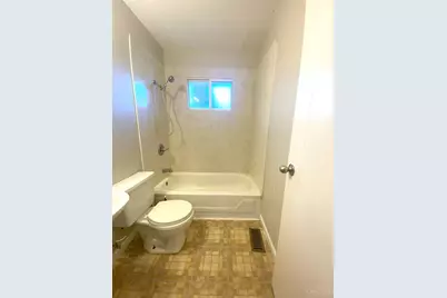 9659 Cedarhurst Drive, Colerain Township, OH 45251 - Photo 8