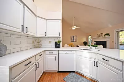 12168 Crestfield Court, Symmes Township, OH 45249 - Photo 12