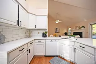 12168 Crestfield Ct, Symmes Township, OH 45249 - Photo 12