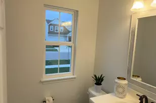 5750 Azra Ct, Hamilton Township, OH 45152 - Photo 12