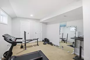 2585 Hingham Ln, Centerville, OH 45459 - Photo 32