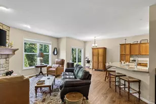 8022 Stonegate Dr, Anderson Township, OH 45255 - Photo 16