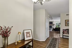 8022 Stonegate Dr, Anderson Township, OH 45255 - Photo 6