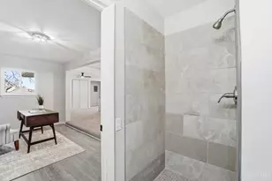 10110 Woodstock Dr, Woodlawn, OH 45215 - Photo 22