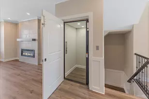 7251 Otley Dr, West Chester, OH 45069 - Photo 8