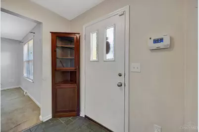 6855 Sayler Avenue, Cincinnati, OH 45233 - Photo 20