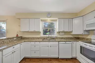 6855 Sayler Ave, Cincinnati, OH 45233 - Photo 6