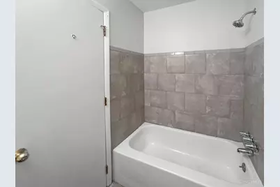 698 Winding Way, Union Township, OH 45245 - Photo 16