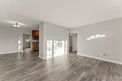 8363 Wexford Avenue, Sycamore Township, OH 45236 - Photo 16