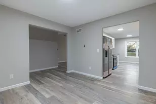 99 Waynoka Dr, Franklin Township, OH 45171 - Photo 10