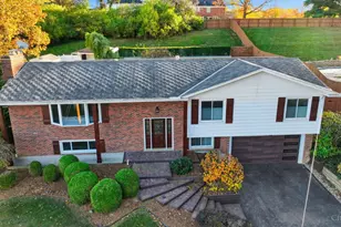 6604 Hitchingpost Ln, Anderson Township, OH 45230 - Photo 1