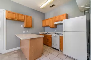 421 Jefferson Ave, Saint Bernard, OH 45217 - Photo 4