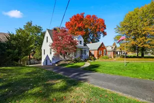 4105 Trevor Ave, Cheviot, OH 45211 - Photo 4