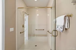 4942 Stone Lake Dr, Hamilton Township, OH 45039 - Photo 54