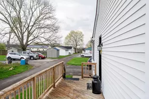 417 E Main St, Leesburg, OH 45135 - Photo 8